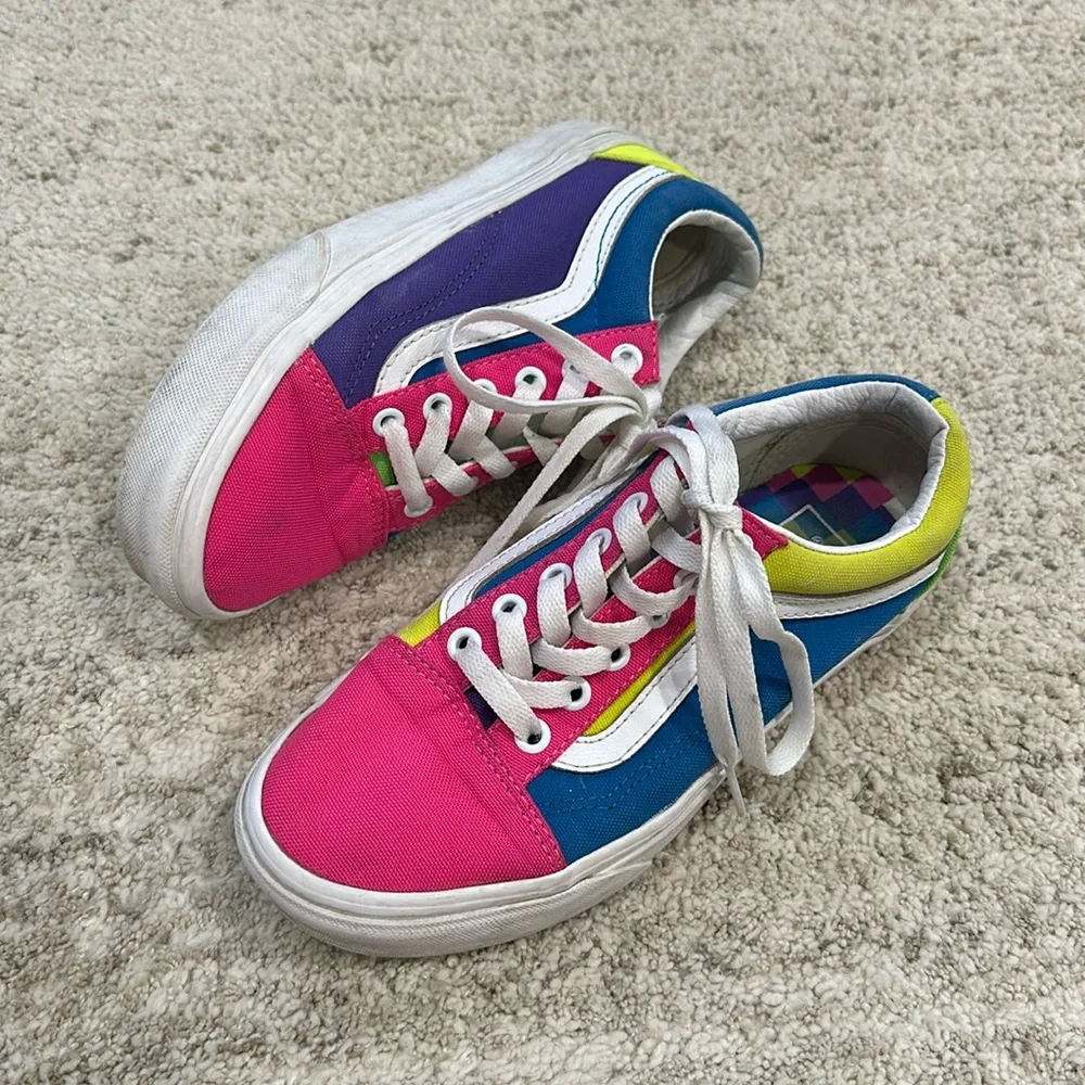 Colorblock Vans - Picture 1 of 5